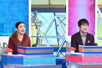 左からアンミカ、羽鳥慎一。(c)日本テレビ