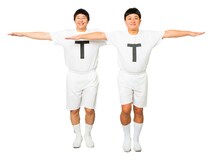 TT兄弟に扮するチョコレートプラネット。