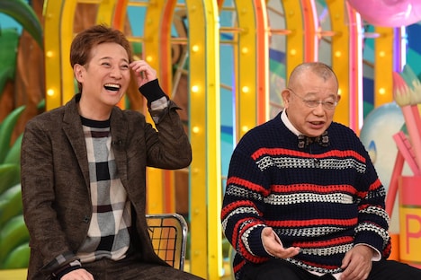 左から中居正広、笑福亭鶴瓶。(c)日本テレビ