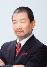 ドラマ「ランチ合コン探偵 ～恋とグルメと謎解きと～」で主人公の上司・亀田広を演じる木村祐一。(c)読売テレビ