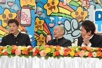 左から月亭方正、ダウンタウン。