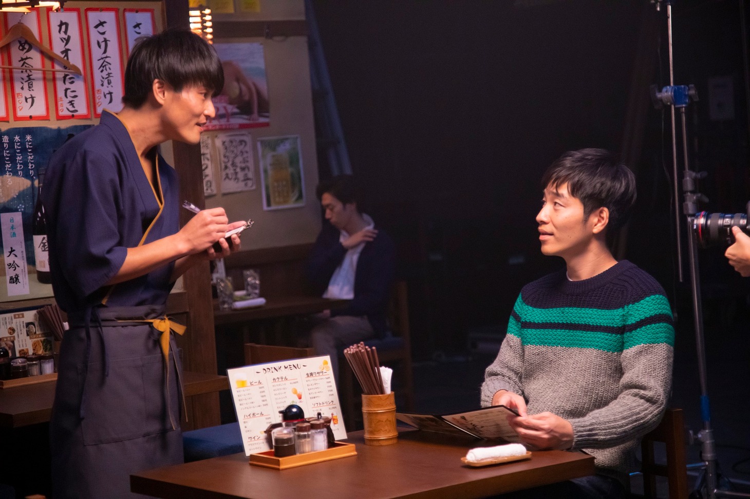 CM撮影中のジャルジャル。