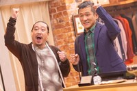 CM撮影中の笑い飯。