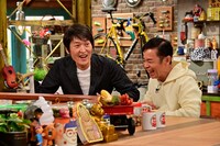 （左から）千原ジュニア、ナインティナイン岡村。