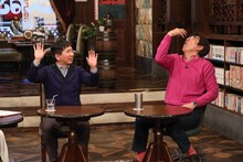 （左から）爆笑問題・田中、石橋貴明。(c)フジテレビ