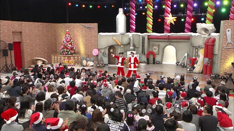 「爆チュー問題クリスマスライブ 2018」のワンシーン。 (c)TITAN / TOPICS / フジテレビ