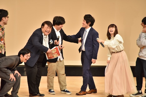 ファイナル進出を決めたものの不安を隠さない宮下草薙・草薙と相方・宮下。