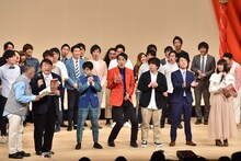さすらいラビーの優勝が発表された瞬間。