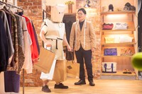 CM撮影中の千鳥。