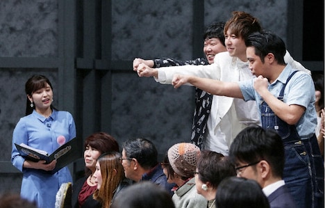 ラフレクラン応援団のスカイサーキット、まんじろう大寺。