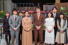 「新春TV放談2020」に出演する陳暁夏代、ヒャダイン、バカリズム、杉浦友紀（NHKアナウンサー）、千原ジュニア、弘中綾香（テレビ朝日アナウンサー）、佐久間宣行、日本テレビの鈴間広枝プロデューサー。(c)NHK