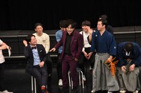 「芸人夕方座談会『You gatta talk?』」の様子。