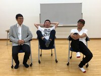 ザ・プラン9。左から浅越ゴエ、お～い！久馬、ヤナギブソン。