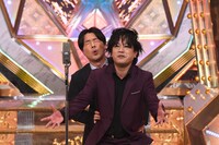 最終決戦でネタを披露するぺこぱ。(c)M-1グランプリ事務局