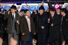 敗者復活戦から決勝進出を決めた和牛。(c)M-1グランプリ事務局