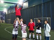 「東京で発掘！宮城ナゾ解きツアー」のワンシーン。(c)KHB