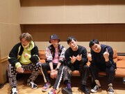 左からEXIT、きつね。