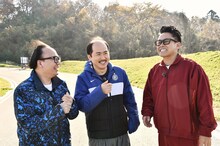 左からトレンディエンジェル、宮川大輔。(c)日本テレビ