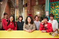 「すっちー又吉の哀歌～人生どん底で聴いた曲～」の出演者たち。(c)ABCテレビ