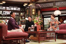 （左から）明石家さんま、今田耕司、石原さとみ。(c)関西テレビ