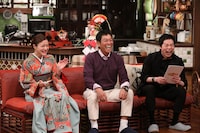 （左から）石原さとみ、明石家さんま、今田耕司。(c)関西テレビ