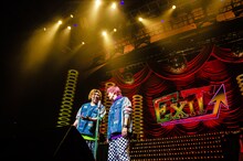 EXIT（photo by Miki Fujiwara）