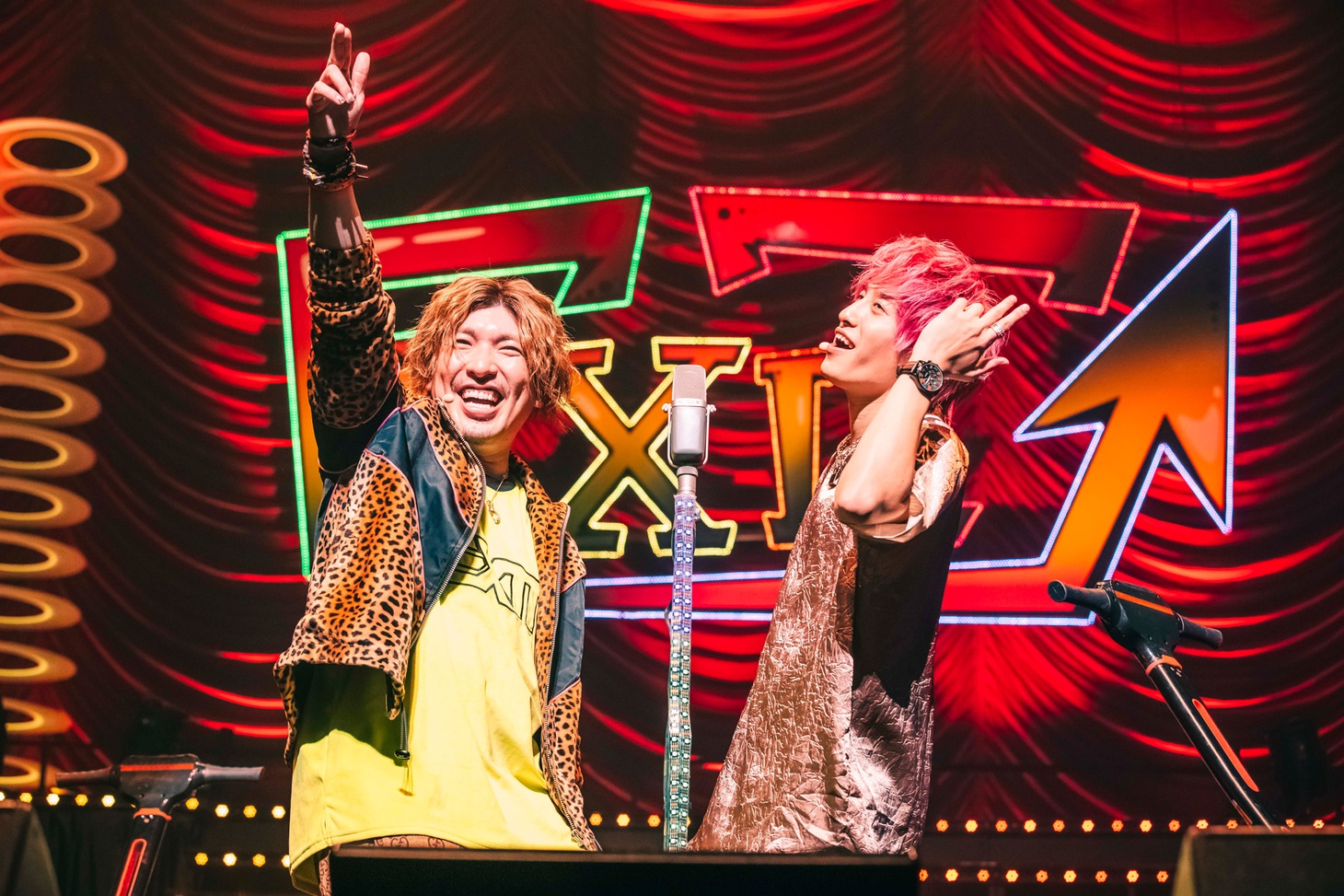 EXIT（photo by Shingo Tamai）