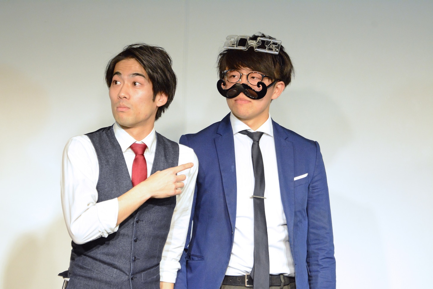 左からモンローズ宮本、ナイチンゲールダンス中野。