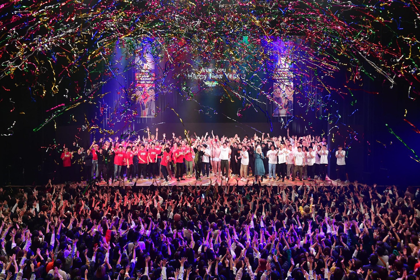 「もっともっとも～～～っとマンゲキカウントダウン2019→2020」の様子。