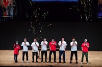 「もっともっとも～～～っとマンゲキカウントダウン2019→2020」の様子。