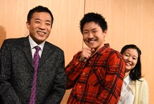 左からナイツ塙、小森隼、森田想。