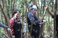 「吉村崇、無人島を買う！ ドリームチーム結成」のワンシーン。(c)NiB