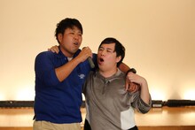 「冒険発掘バラエティ 霜降り明星のあてみなげ」のワンシーン。(c)静岡朝日テレビ