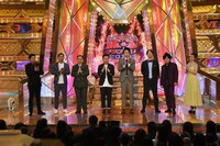 ファイナリスト3組が並んだワンシーン。(c)M-1グランプリ事務局