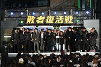 敗者復活戦のステージの様子。(c)M-1グランプリ事務局