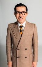 イワイガワ・岩井ジョニ男