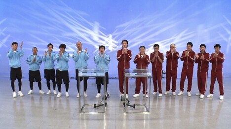 （左から）第7世代芸人とR-1芸人。(c)テレビ朝日