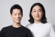 かが屋。左から、加賀、賀屋。