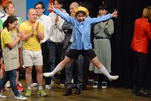 決勝進出を喜ぶはなしょー・はな。