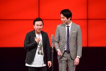 特別賞を受賞したかまいたち。