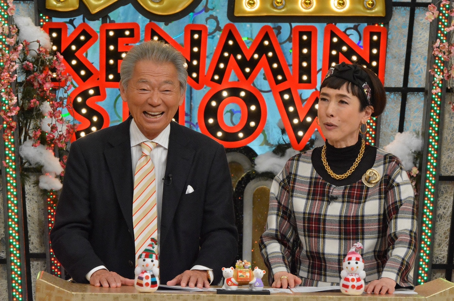 左からみのもんた、久本雅美。(c)読売テレビ