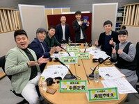 「MBSラジオ演芸 第八回ヤングスネーク杯」の審査員たち。