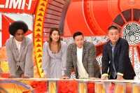 （左から）副島淳、すみれ、チョコレートプラネット。(c)フジテレビ