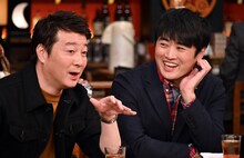 「人生最高レストラン」に出演する（左から）加藤浩次、劇団ひとり。(c)TBS