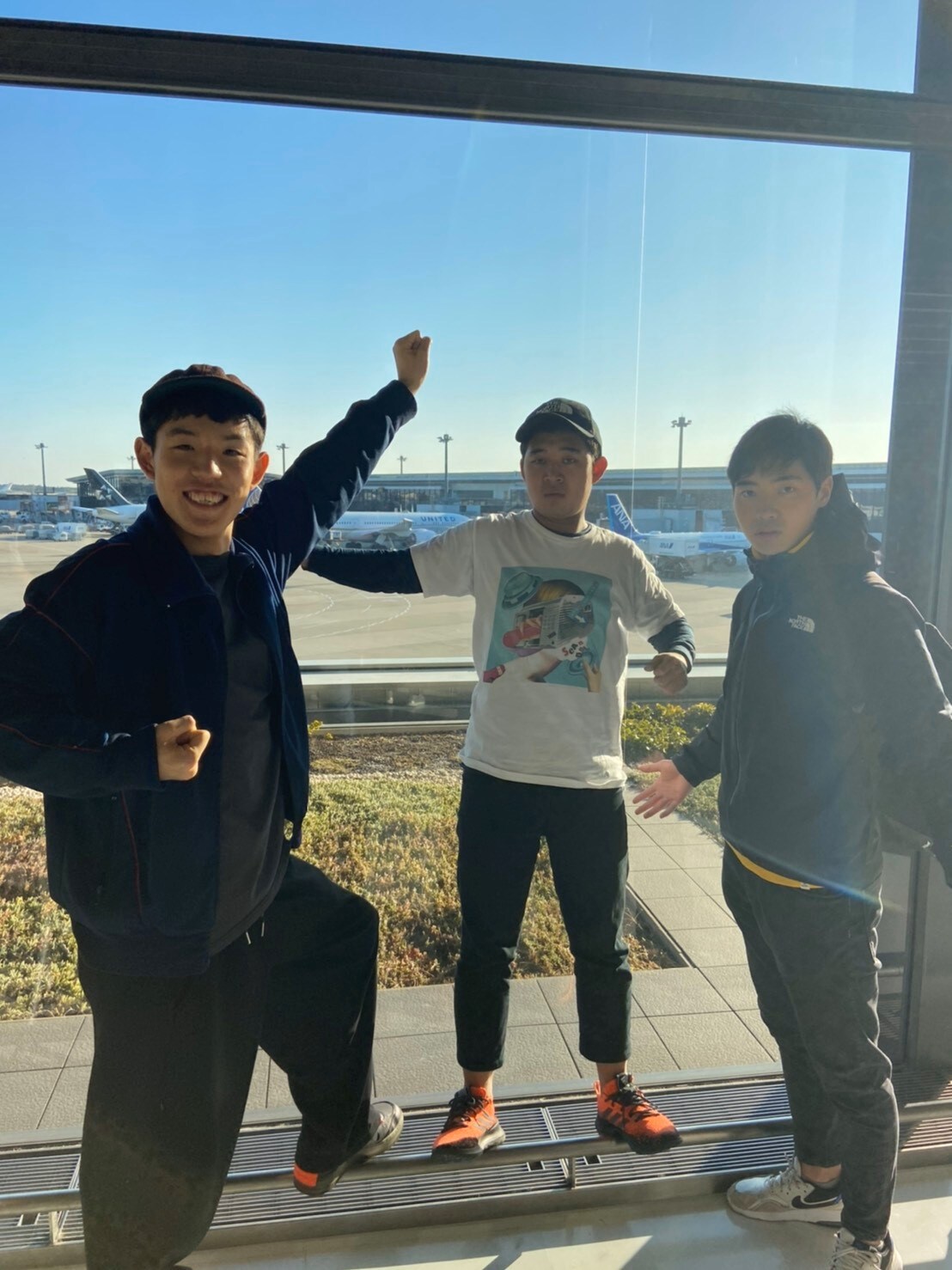 四千頭身「有吉ゼミ」新企画で本日からインドへ、出発直前のコメント到着