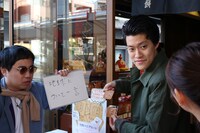 「霜降り明星のあてみなげ」より。(c)静岡朝日テレビ