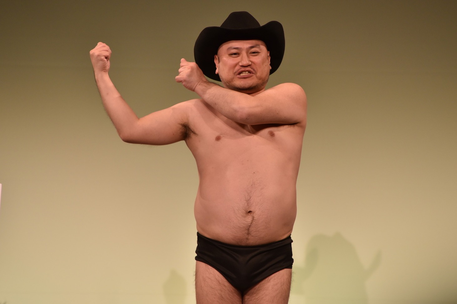 ハリウッドザコシショウ
