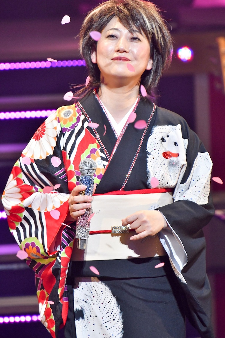 水谷千重子が キーポンシャイニング歌謡祭 開催 過去最大動員数で お笑いナタリー