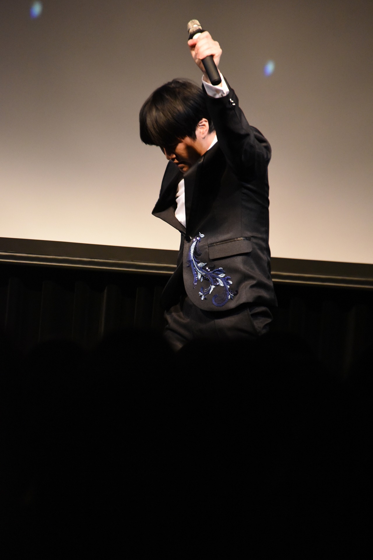 ラブレターズ溜口