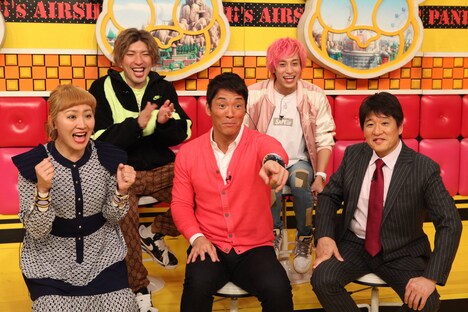 売れっ子芸能人チーム (c)フジテレビ